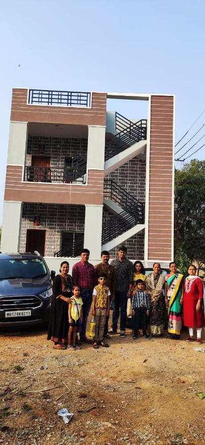 Veeru Homestay Hospet Esterno foto