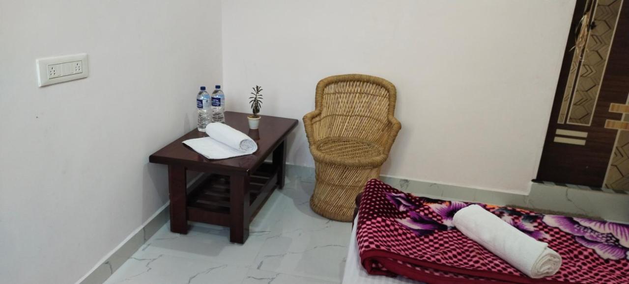 Veeru Homestay Hospet Esterno foto